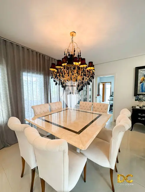 Foto 8 de Casa de Condomínio com 4 quartos à venda, 329m2 em Jardim Itália, Cuiaba - MT