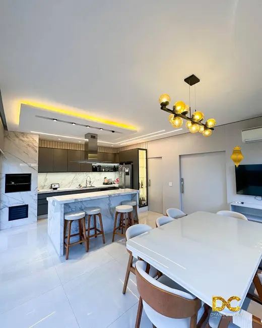 Foto 4 de Casa de Condomínio com 4 quartos à venda, 297m2 em Cuiaba - MT