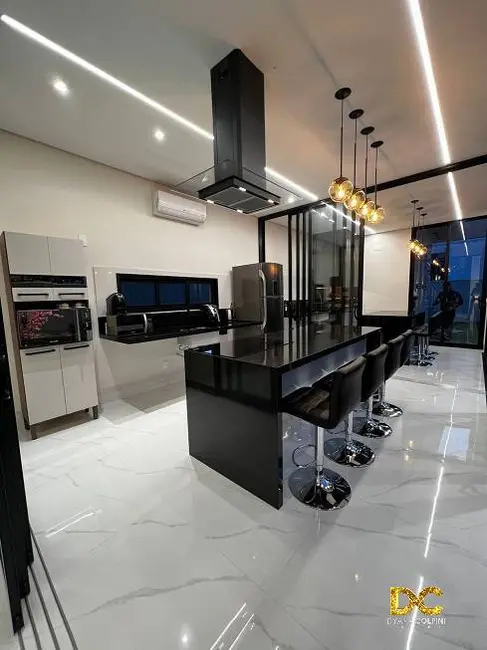 Casa de Condomínio com 3 quartos à venda, 225m2 em Cuiaba - MT - imagem 8 Foto 8 de Casa de Condomínio com 3 quartos à venda, 225m2 em Cuiaba - MT