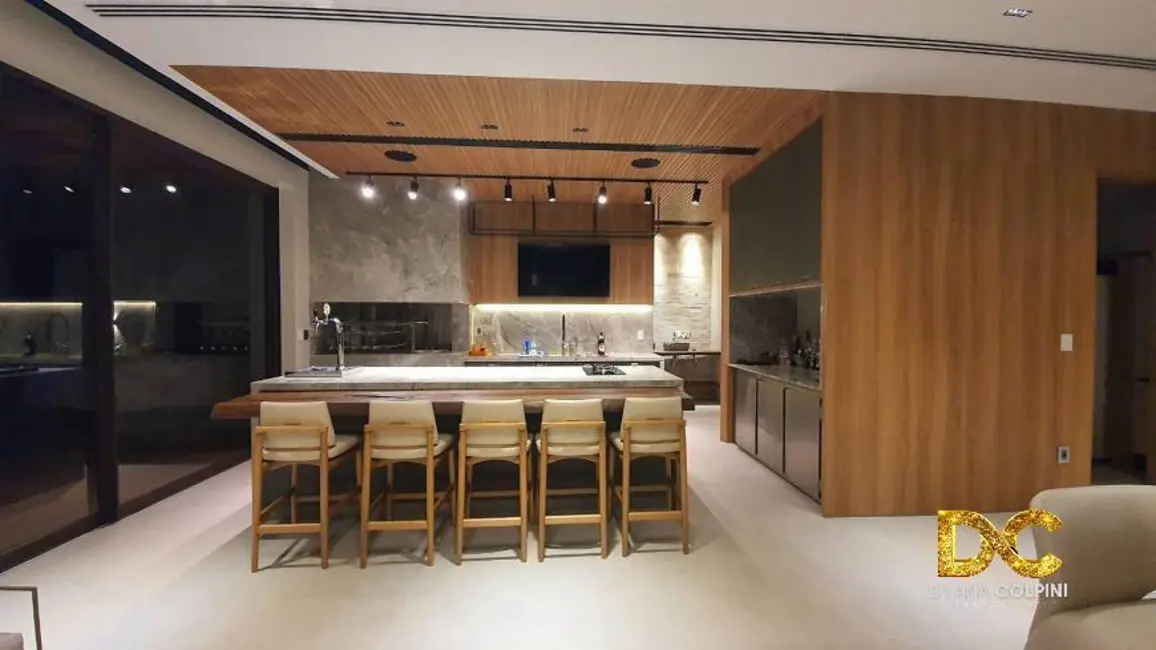 Casa de Condomínio com 4 quartos à venda, 442m2 em Ribeirão do Lipa, Cuiaba - MT - imagem 8 Foto 8 de Casa de Condomínio com 4 quartos à venda, 442m2 em Ribeirão do Lipa, Cuiaba - MT