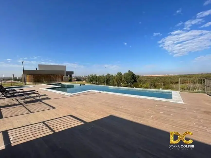 Lote de Condomínio à venda, 250m2 em Ribeirão do Lipa, Cuiaba - MT - imagem 5 Foto 5 de Lote de Condomínio à venda, 250m2 em Ribeirão do Lipa, Cuiaba - MT