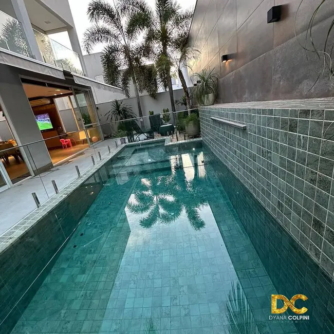 Casa de Condomínio com 4 quartos à venda, 370m2 em Jardim Imperial, Cuiaba - MT - imagem 4 Foto 4 de Casa de Condomínio com 4 quartos à venda, 370m2 em Jardim Imperial, Cuiaba - MT