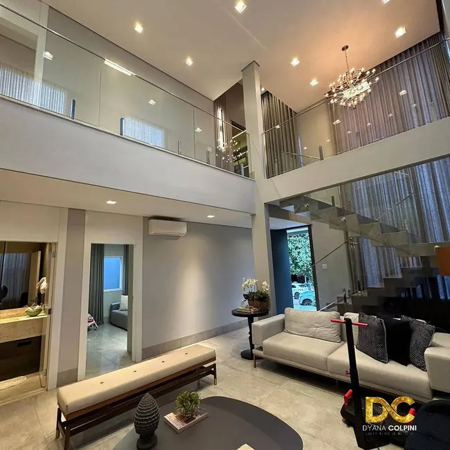 Foto 2 de Casa de Condomínio com 4 quartos à venda, 370m2 em Jardim Imperial, Cuiaba - MT