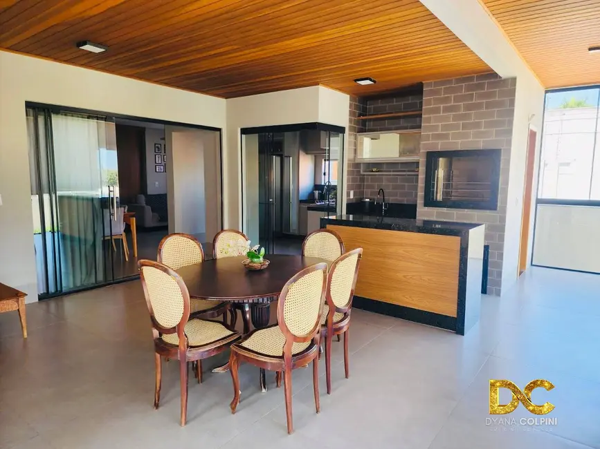 Foto 8 de Casa de Condomínio com 3 quartos à venda, 218m2 em Santa Rosa, Cuiaba - MT