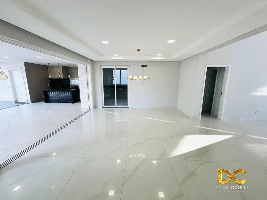 Foto 2 de Casa de Condomínio com 4 quartos à venda, 393m2 em Ribeirão do Lipa, Cuiaba - MT