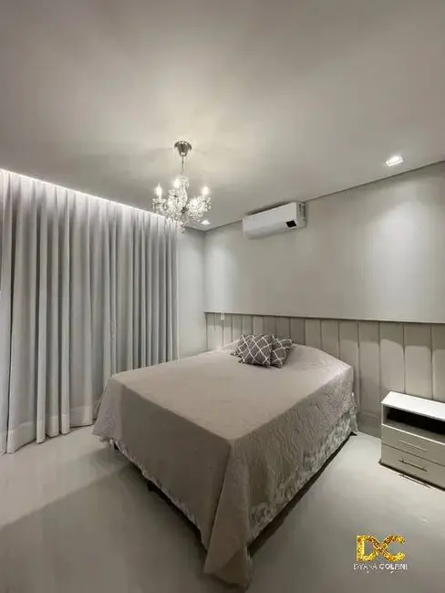 Casa de Condomínio com 3 quartos à venda, 224m2 em Ribeirão do Lipa, Cuiaba - MT - imagem 9 Foto 9 de Casa de Condomínio com 3 quartos à venda, 224m2 em Ribeirão do Lipa, Cuiaba - MT