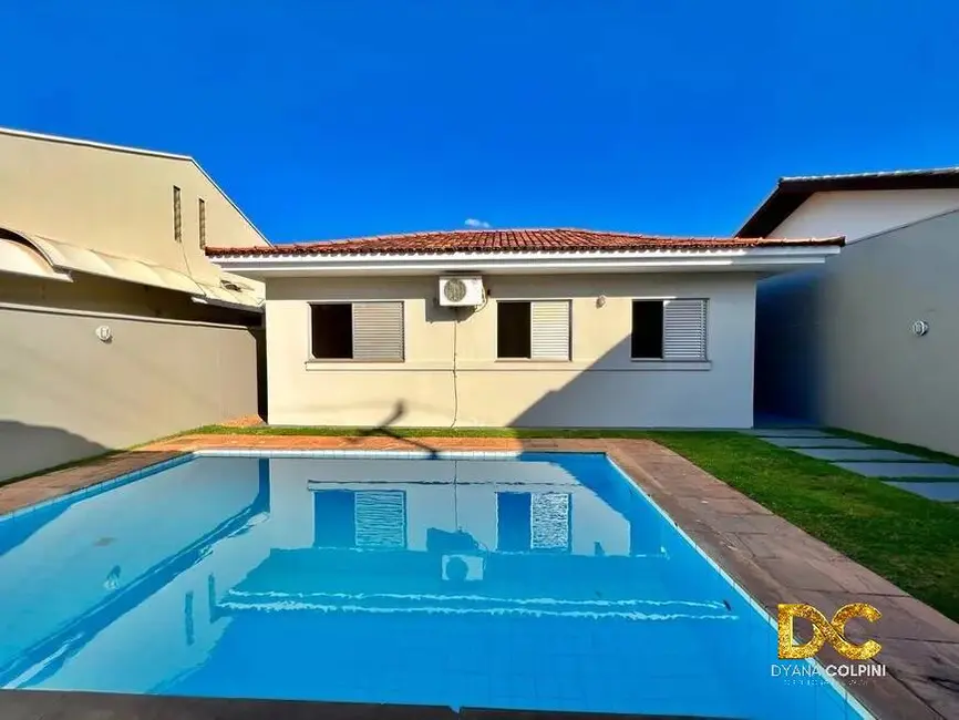 Casa de Condomínio com 3 quartos à venda, 212m2 em Jardim Itália, Cuiaba - MT - imagem 3 Foto 3 de Casa de Condomínio com 3 quartos à venda, 212m2 em Jardim Itália, Cuiaba - MT