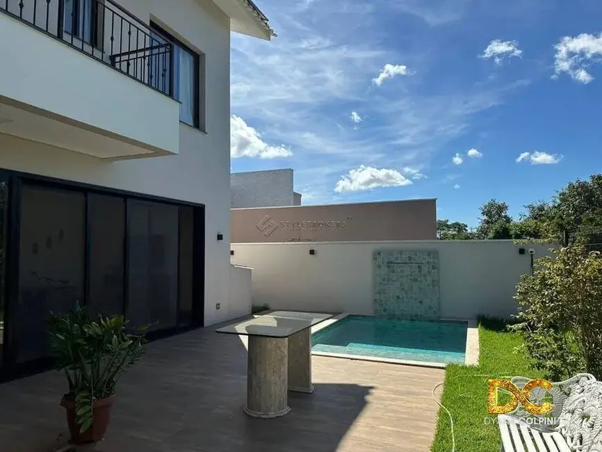 Foto 2 de Casa de Condomínio com 4 quartos à venda, 260m2 em Petrópolis, Varzea Grande - MT