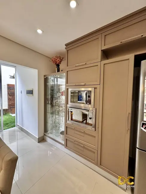 Casa de Condomínio com 2 quartos à venda, 130m2 em Ribeirão do Lipa, Cuiaba - MT - imagem 4 Foto 4 de Casa de Condomínio com 2 quartos à venda, 130m2 em Ribeirão do Lipa, Cuiaba - MT