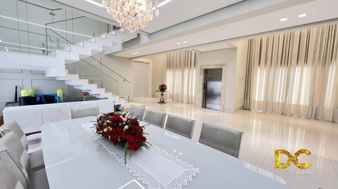 Foto 2 de Casa de Condomínio com 4 quartos à venda, 478m2 em Morada dos Nobres, Cuiaba - MT