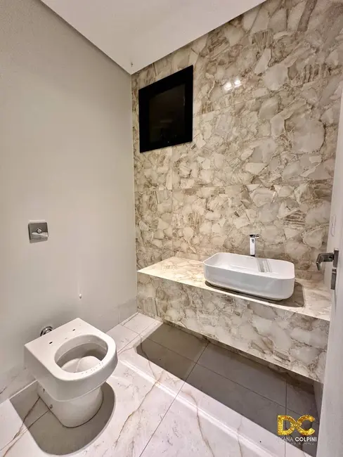 Casa de Condomínio com 4 quartos à venda, 283m2 em Santa Rosa, Cuiaba - MT - imagem 7 Foto 7 de Casa de Condomínio com 4 quartos à venda, 283m2 em Santa Rosa, Cuiaba - MT