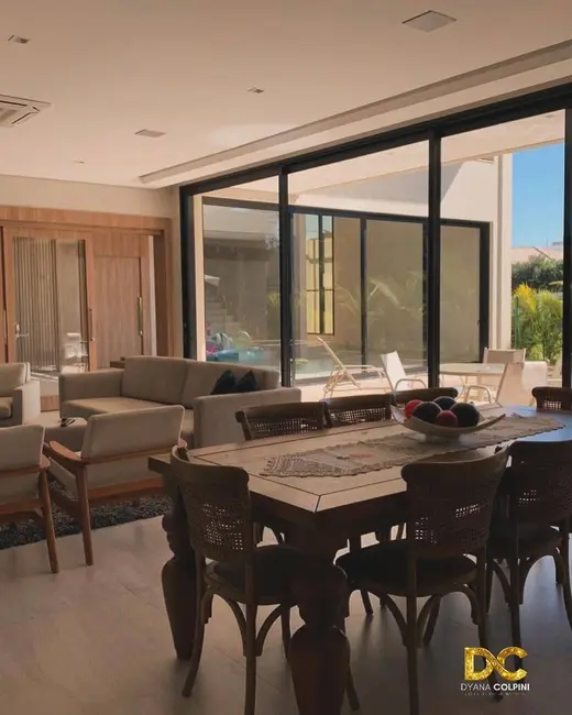 Foto 8 de Casa de Condomínio com 4 quartos à venda, 540m2 em Ribeirão do Lipa, Cuiaba - MT