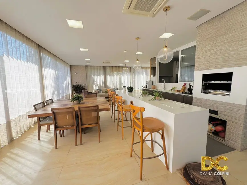 Foto 6 de Casa de Condomínio com 4 quartos à venda, 342m2 em Ribeirão do Lipa, Cuiaba - MT