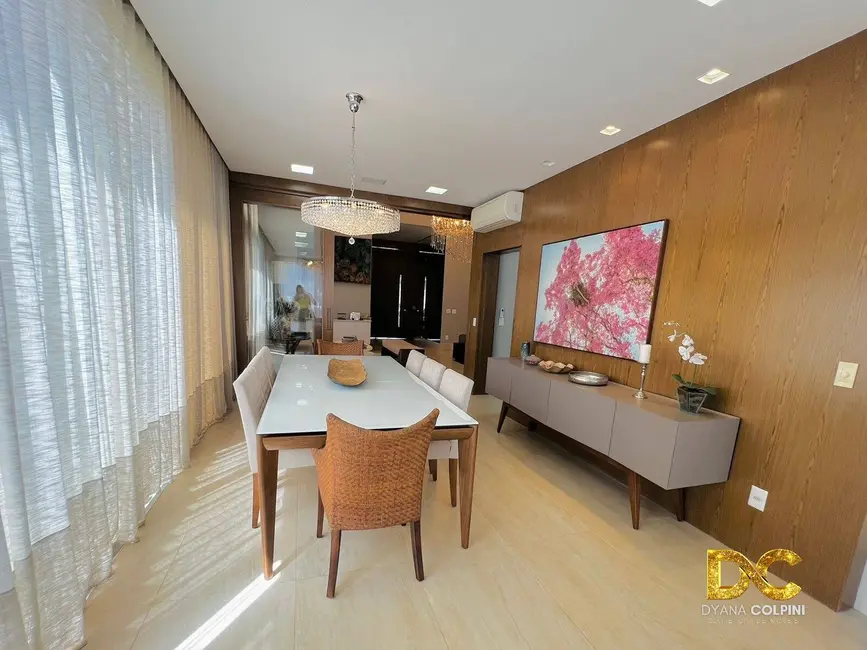 Foto 7 de Casa de Condomínio com 4 quartos à venda, 342m2 em Ribeirão do Lipa, Cuiaba - MT