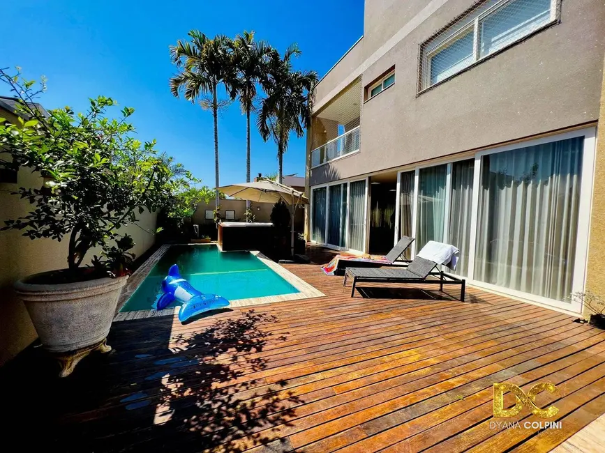 Foto 1 de Casa de Condomínio com 4 quartos à venda, 342m2 em Ribeirão do Lipa, Cuiaba - MT