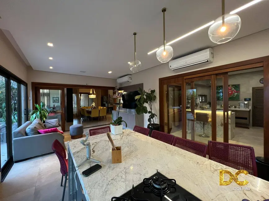 Foto 4 de Casa de Condomínio com 4 quartos à venda, 534m2 em Ribeirão do Lipa, Cuiaba - MT