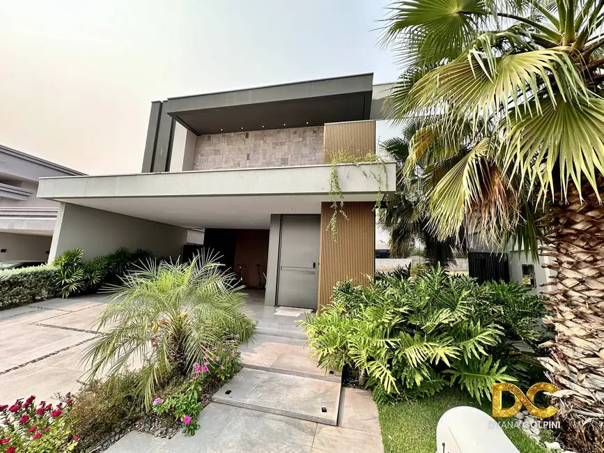 Foto 4 de Casa de Condomínio com 3 quartos à venda, 240m2 em Ribeirão do Lipa, Cuiaba - MT