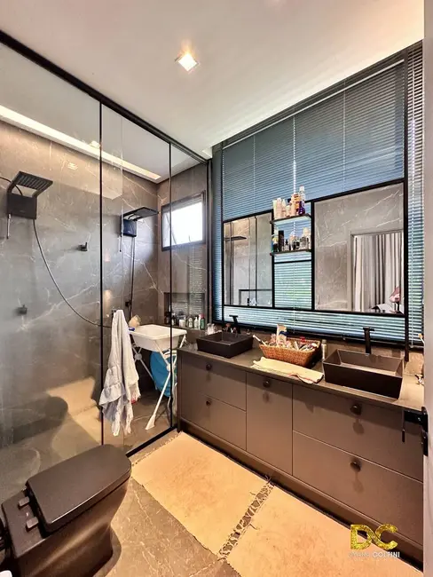 Foto 8 de Casa de Condomínio com 3 quartos à venda, 240m2 em Ribeirão do Lipa, Cuiaba - MT