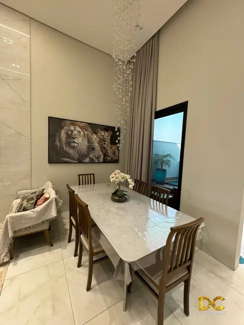 Foto 2 de Casa de Condomínio com 3 quartos à venda, 127m2 em Ribeirão do Lipa, Cuiaba - MT