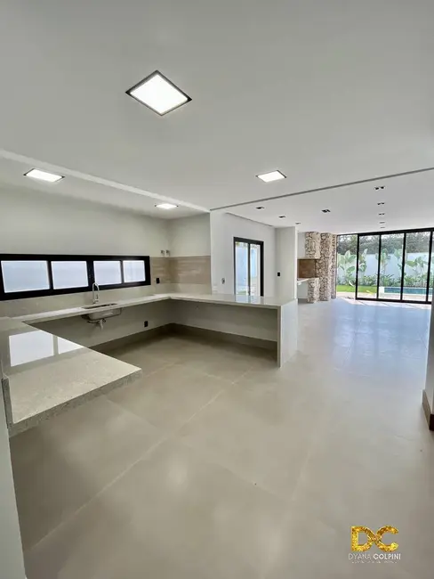 Casa de Condomínio com 4 quartos à venda, 307m2 em Jardim Itália, Cuiaba - MT - imagem 6 Foto 6 de Casa de Condomínio com 4 quartos à venda, 307m2 em Jardim Itália, Cuiaba - MT