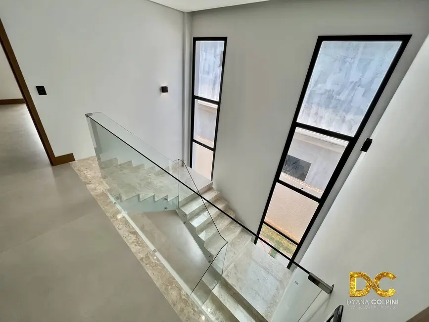 Casa de Condomínio com 4 quartos à venda, 307m2 em Jardim Itália, Cuiaba - MT - imagem 7 Foto 7 de Casa de Condomínio com 4 quartos à venda, 307m2 em Jardim Itália, Cuiaba - MT