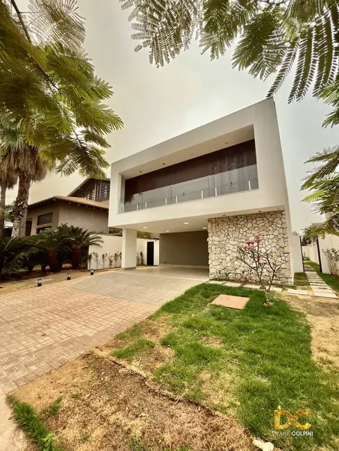 Foto 2 de Casa de Condomínio com 4 quartos à venda, 307m2 em Jardim Itália, Cuiaba - MT