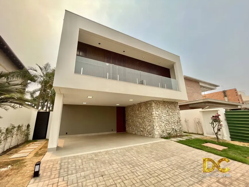 Foto 1 de Casa de Condomínio com 4 quartos à venda, 307m2 em Jardim Itália, Cuiaba - MT