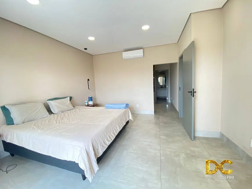 Casa de Condomínio com 4 quartos à venda, 264m2 em Cuiaba - MT - imagem 8 Foto 8 de Casa de Condomínio com 4 quartos à venda, 264m2 em Cuiaba - MT