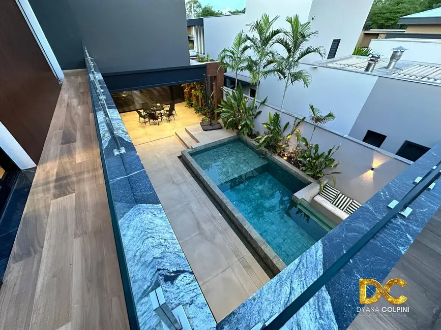 Casa de Condomínio com 3 quartos à venda, 463m2 em Cuiaba - MT - imagem 8 Foto 8 de Casa de Condomínio com 3 quartos à venda, 463m2 em Cuiaba - MT
