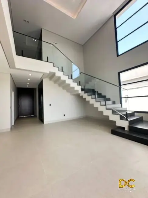 Casa de Condomínio com 4 quartos à venda, 394m2 em Morada dos Nobres, Cuiaba - MT - imagem 2 Foto 2 de Casa de Condomínio com 4 quartos à venda, 394m2 em Morada dos Nobres, Cuiaba - MT