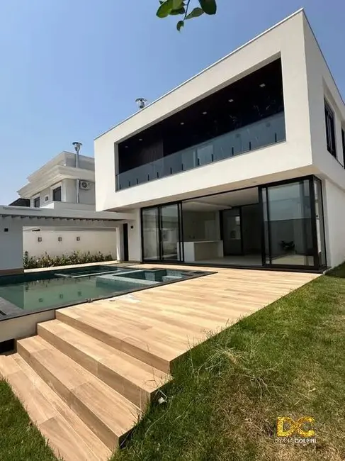 Foto 1 de Casa de Condomínio com 4 quartos à venda, 394m2 em Morada dos Nobres, Cuiaba - MT