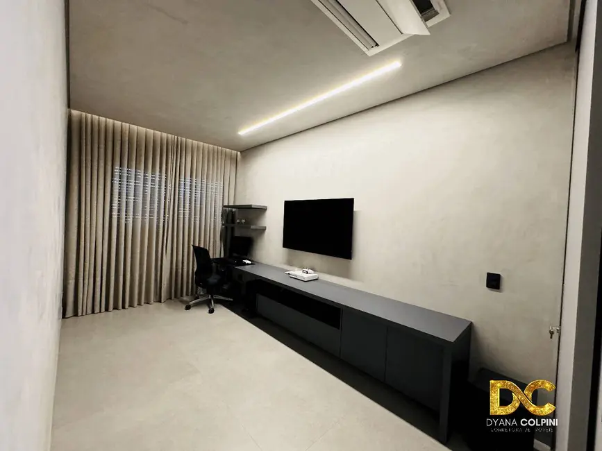 Casa de Condomínio com 4 quartos à venda, 540m2 em Condomínio Florais Cuiabá Residencial, Cuiaba - MT - imagem 6 Foto 6 de Casa de Condomínio com 4 quartos à venda, 540m2 em Condomínio Florais Cuiabá Residencial, Cuiaba - MT