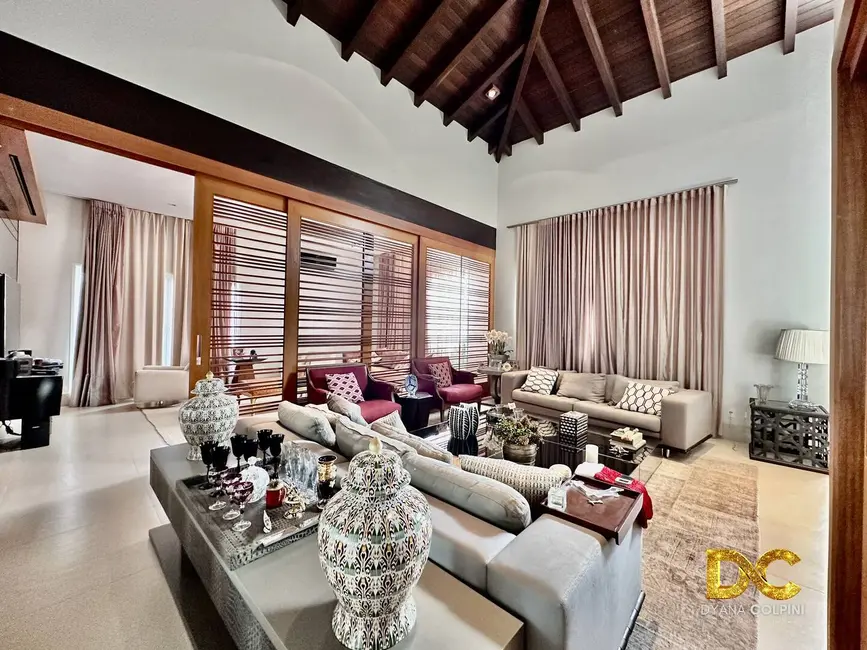 Casa de Condomínio com 4 quartos à venda, 522m2 em Ribeirão do Lipa, Cuiaba - MT - imagem 5 Foto 5 de Casa de Condomínio com 4 quartos à venda, 522m2 em Ribeirão do Lipa, Cuiaba - MT