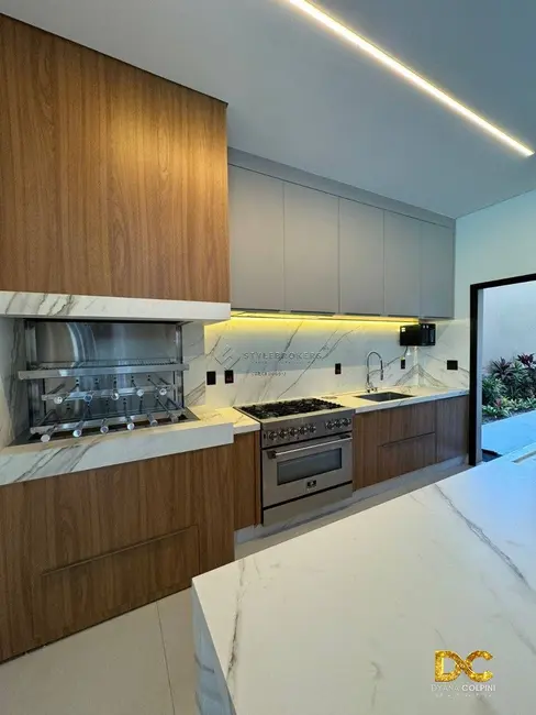 Casa de Condomínio com 4 quartos à venda, 470m2 em Condomínio Florais Cuiabá Residencial, Cuiaba - MT - imagem 6 Foto 6 de Casa de Condomínio com 4 quartos à venda, 470m2 em Condomínio Florais Cuiabá Residencial, Cuiaba - MT