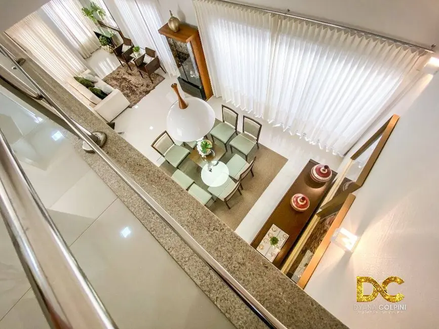 Casa de Condomínio com 4 quartos à venda, 318m2 em Jardim Itália, Cuiaba - MT - imagem 4 Foto 4 de Casa de Condomínio com 4 quartos à venda, 318m2 em Jardim Itália, Cuiaba - MT