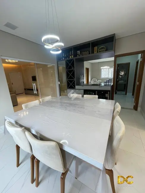 Foto 5 de Casa de Condomínio com 3 quartos à venda, 176m2 em Cuiaba - MT