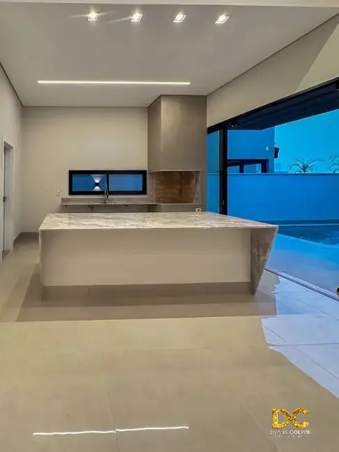 Casa de Condomínio com 3 quartos à venda, 186m2 em Jardim Imperial, Cuiaba - MT - imagem 4 Foto 4 de Casa de Condomínio com 3 quartos à venda, 186m2 em Jardim Imperial, Cuiaba - MT