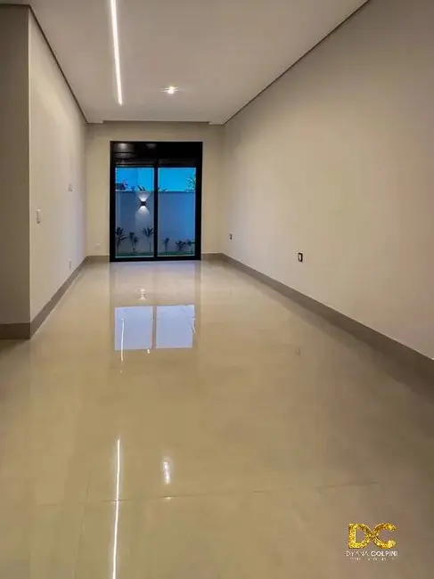 Casa de Condomínio com 3 quartos à venda, 186m2 em Jardim Imperial, Cuiaba - MT - imagem 9 Foto 9 de Casa de Condomínio com 3 quartos à venda, 186m2 em Jardim Imperial, Cuiaba - MT