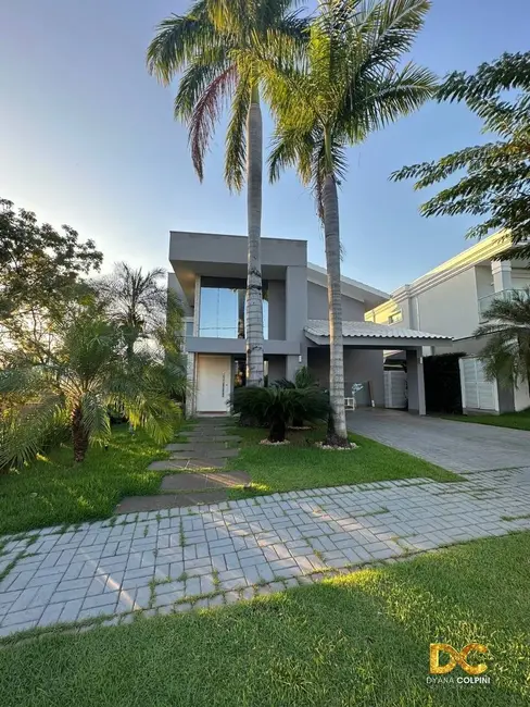 Casa de Condomínio com 4 quartos à venda, 323m2 em Jardim Itália, Cuiaba - MT - imagem 9 Foto 9 de Casa de Condomínio com 4 quartos à venda, 323m2 em Jardim Itália, Cuiaba - MT