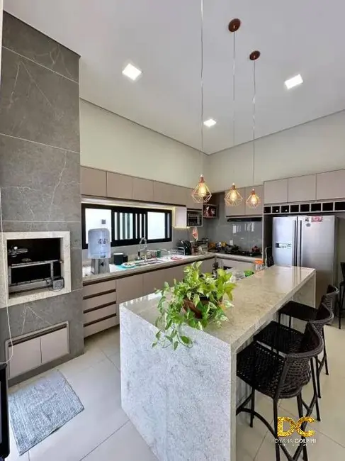 Casa de Condomínio com 3 quartos à venda, 162m2 em Cuiaba - MT - imagem 3 Foto 3 de Casa de Condomínio com 3 quartos à venda, 162m2 em Cuiaba - MT