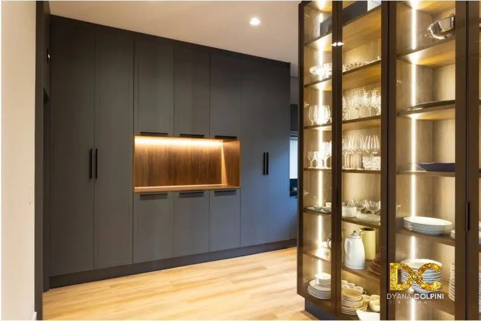 Foto 7 de Casa de Condomínio com 3 quartos à venda, 300m2 em Núcleo Habitacional Sucuri, Cuiaba - MT