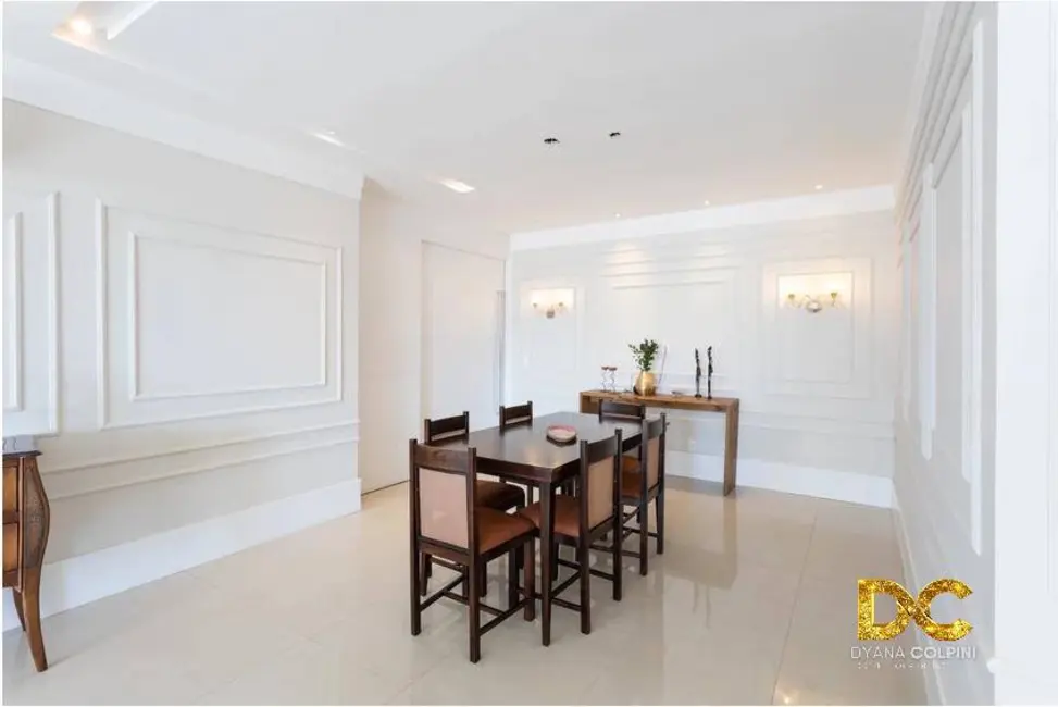 Apartamento com 3 quartos à venda, 247m2 em Quilombo, Cuiaba - MT - imagem 7 Foto 7 de Apartamento com 3 quartos à venda, 247m2 em Quilombo, Cuiaba - MT