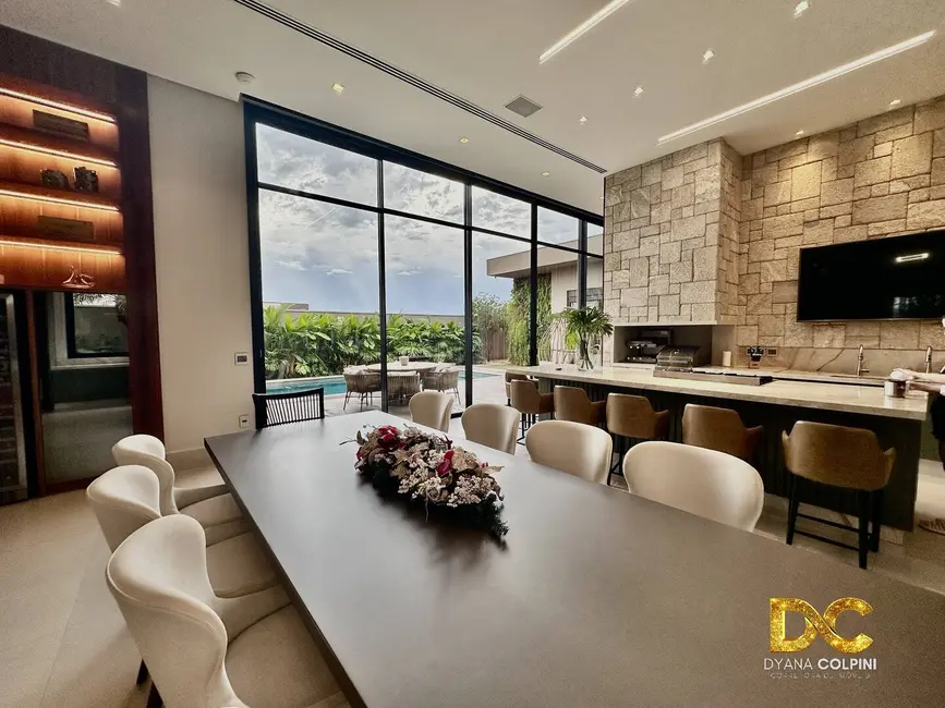 Foto 7 de Casa de Condomínio com 4 quartos à venda, 386m2 em Morada dos Nobres, Cuiaba - MT