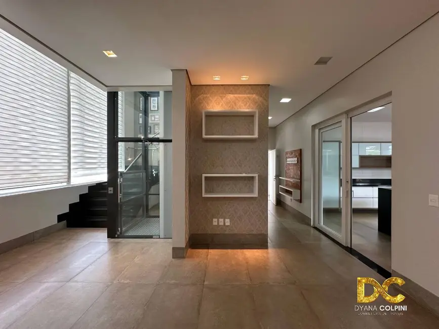 Foto 4 de Casa de Condomínio com 5 quartos à venda, 397m2 em Jardim Itália, Cuiaba - MT