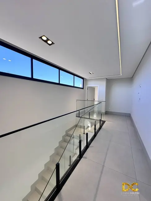 Foto 9 de Casa de Condomínio com 3 quartos à venda, 275m2 em Cuiaba - MT