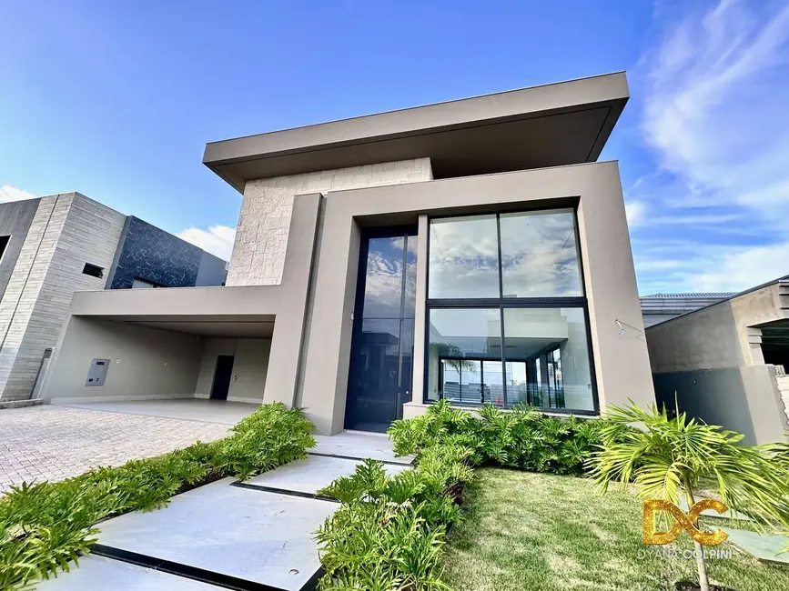 Casa de Condomínio com 4 quartos à venda, 650m2 em Morada dos Nobres, Cuiaba - MT - imagem 2 Foto 2 de Casa de Condomínio com 4 quartos à venda, 650m2 em Morada dos Nobres, Cuiaba - MT