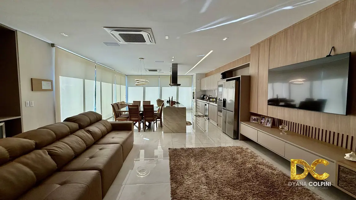 Casa de Condomínio com 3 quartos à venda, 305m2 em Ribeirão do Lipa, Cuiaba - MT - imagem 3 Foto 3 de Casa de Condomínio com 3 quartos à venda, 305m2 em Ribeirão do Lipa, Cuiaba - MT