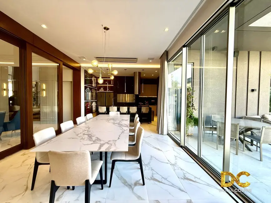 Casa de Condomínio com 5 quartos à venda, 548m2 em Morada dos Nobres, Cuiaba - MT - imagem 8 Foto 8 de Casa de Condomínio com 5 quartos à venda, 548m2 em Morada dos Nobres, Cuiaba - MT