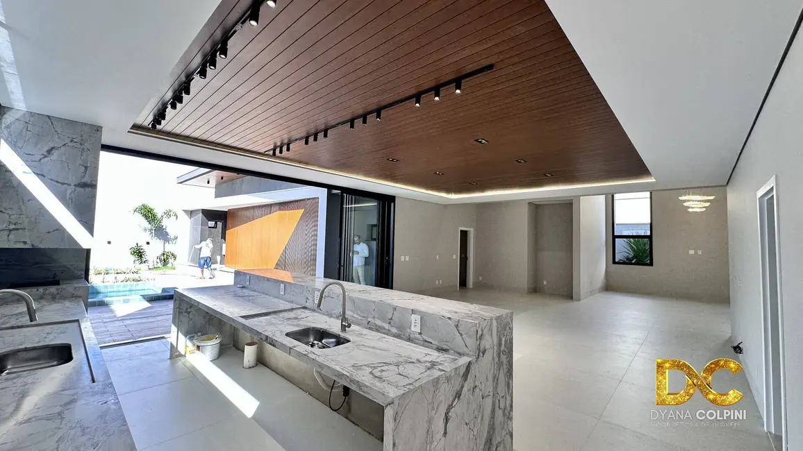 Casa de Condomínio com 4 quartos à venda, 400m2 em Morada dos Nobres, Cuiaba - MT - imagem 9 Foto 9 de Casa de Condomínio com 4 quartos à venda, 400m2 em Morada dos Nobres, Cuiaba - MT