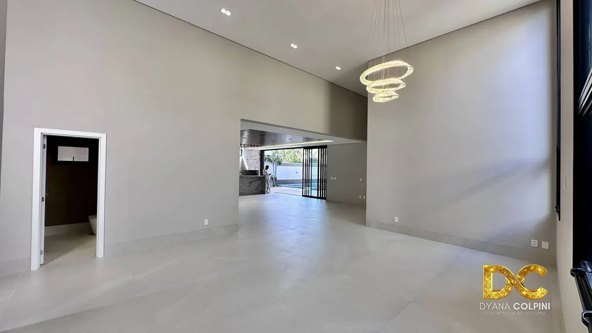 Casa de Condomínio com 4 quartos à venda, 400m2 em Morada dos Nobres, Cuiaba - MT - imagem 7 Foto 7 de Casa de Condomínio com 4 quartos à venda, 400m2 em Morada dos Nobres, Cuiaba - MT